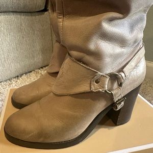 Lauren Ralph Lauren, Boots, upper leather, size 8,5B